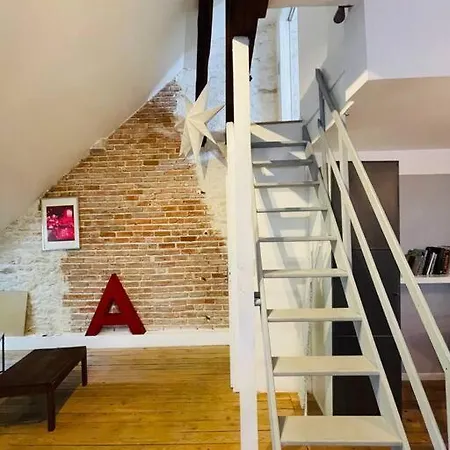 T3 Standing Center Station And Shops Tours