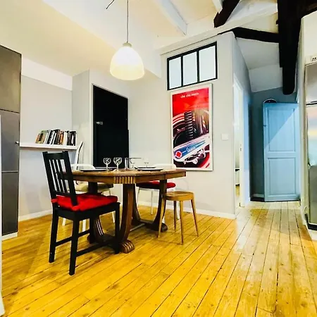 Daire T3 Standing Center Station And Shops