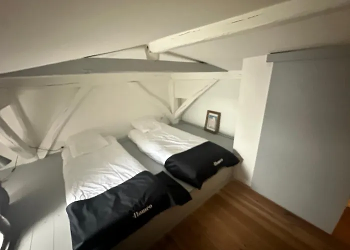 T3 Standing Center Station And Shops Tours